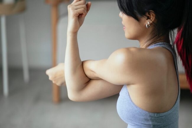 arm-shoulder-stretch-scaled-e1666671898652