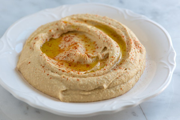 7 DIY Hummus Recipes