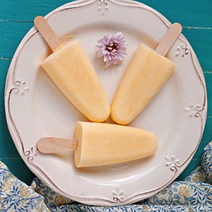 1476041223_5-Frozen-Popsicle-Recipes-for-Hot-Summer-Fun_1