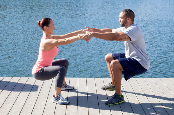 Get Fit Together – 5 Partner Exercises for a Powerful Workout 
